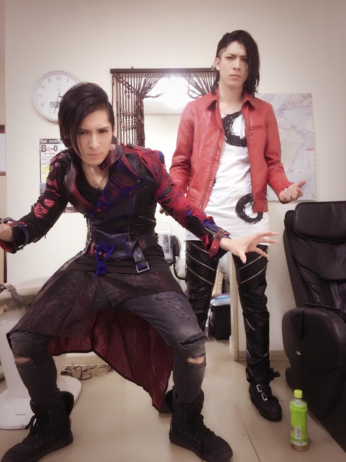 アルルカン 祥平 Sur Twitter Fact福岡ありがとうございました ここ最近はライブしながら次の扉を開けれてるような気がして堪らない気持ちになります 熱さの押し売り 買ってくれた皆 本当にありがとう 次はワンマンだね 溜めて待っとけよ 戦隊モノ別ver