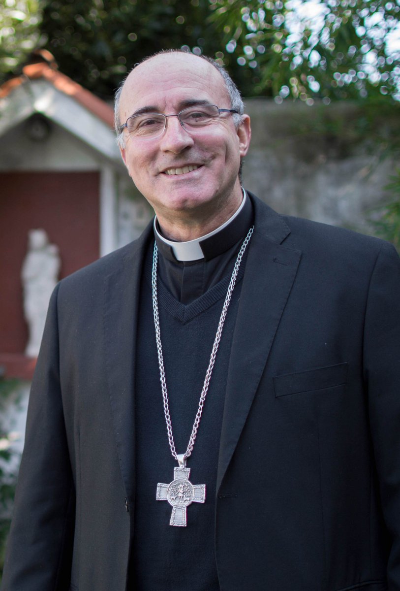 Cardenal @DanielSturla sobre #fragmentacionsocial: Es necesario “un cambio de mentalidad” y el “compromiso de todos”http://goo.gl/KHWJDw
