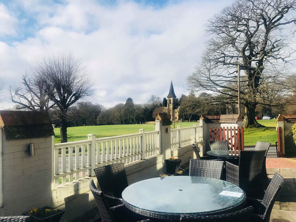 HandandSceptre's tweet photo. Did you know we also serve breakfast? Now Spring has arrived, spring out of bed and join us Monday to Friday 7am -11am // Saturday &amp; Sunday - 8am-11am. Can you say no to a view like this? https://t.co/96MsCeOQrt