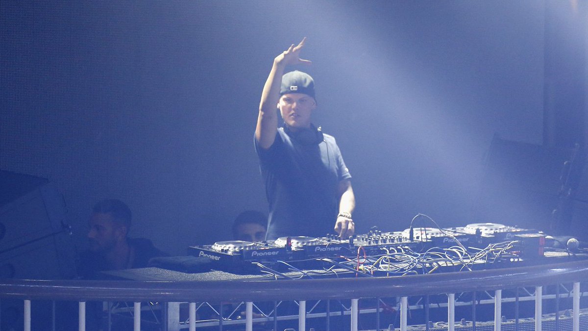 #BREAKING Pioneering DJ Avicii found dead at age of 28 bit.ly/2Jd7LgS https://t.co/hl7wRBjolZ