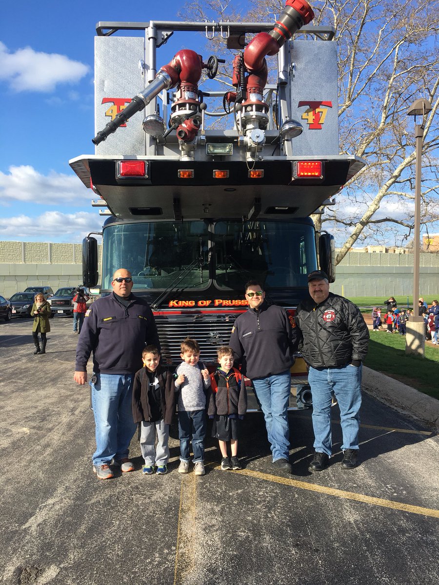 MTCRegional's tweet photo. A fun morning at MTC! Auction winners rode to school on a King of Prussia Volunteer fire truck and were greeted by all of their classmates. Fox 29 and Jennifer Joyce were along for the ride! What an exciting day! #kpvfc #tower47 #MTCauction @FOX29philly @JenniJoyceTV @47kpvfc https://t.co/kDO44elbNQ