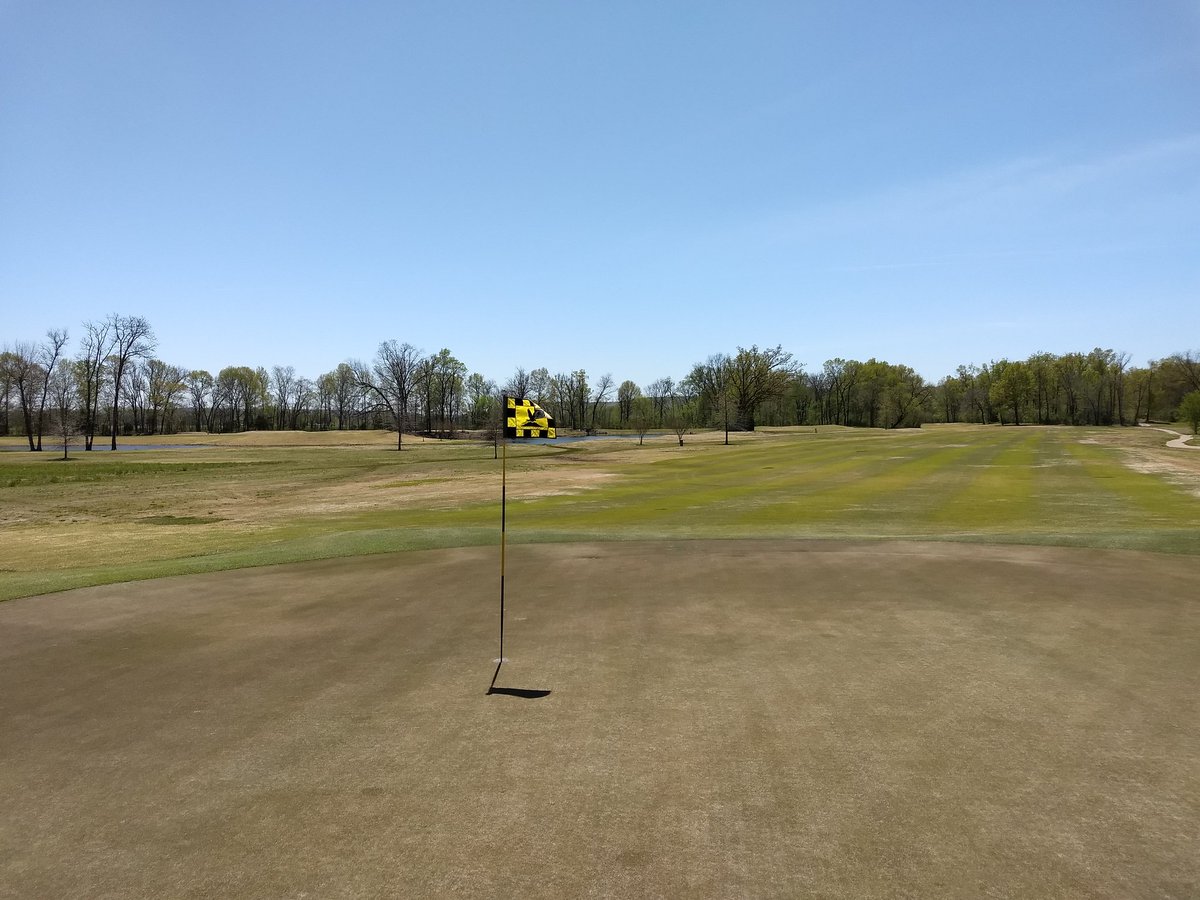 hancock_n's tweet photo. Trying to shake some rust off for the @ArDistCM SOC Golf Classic. Don't expect too much, though, @austinrjackson! Not last place is our goal, but beating @natertsmith would be pretty sweet. @MurryRay @JohnIson80 https://t.co/1m2kGRdiNV