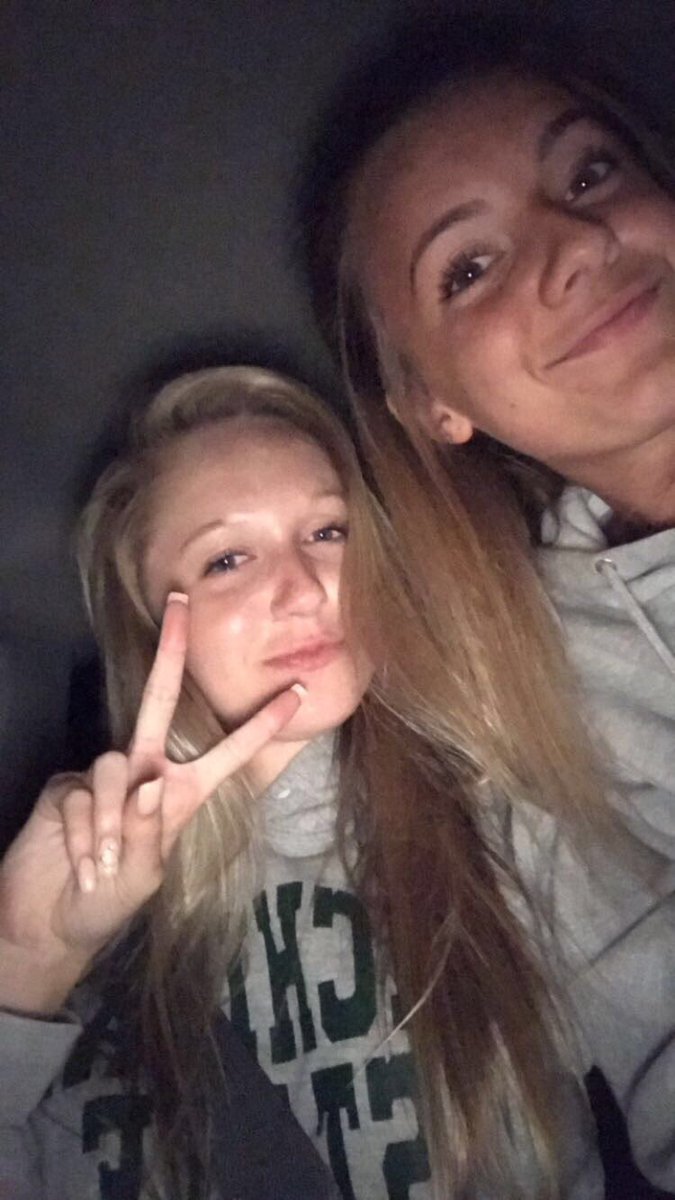 morgantatrow's tweet photo. Happy birthday pretty girl ily and miss our adventures!!!💗🌸 have the best day🌟🌟 https://t.co/cKMlDuL7rA
