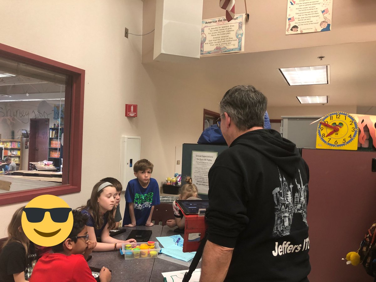 ErichaAnderson's tweet photo. No middle school or high school in session today but that doesn’t stop these secondary ITFs! #weLearnVPS #Hourofcreation https://t.co/fv888ncwsD