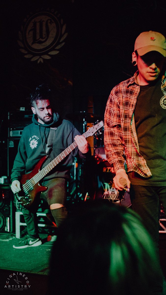 iwjband's tweet photo. Check us out on Spotify! 
Link is in our bio. 

📸: Zalen Cigainero https://t.co/jcukL72Izl