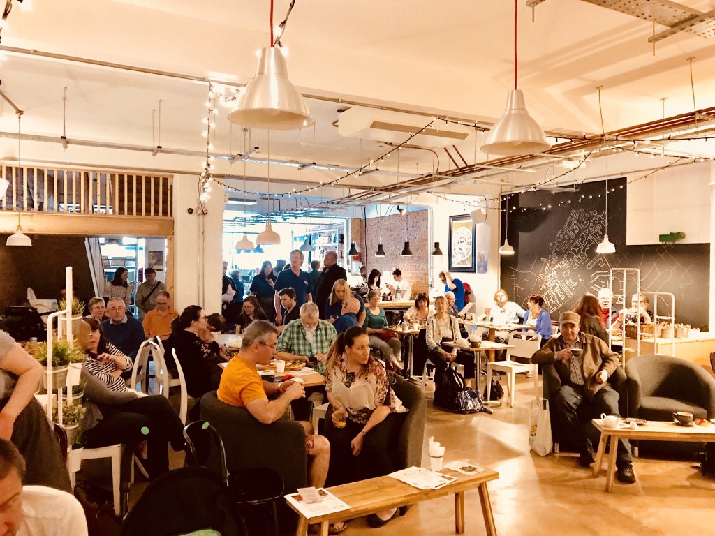 ALTERgallery's tweet photo. Getting to know #local #talent at another fantastic Evening Of Creativity. https://t.co/WT8jEvqg7I