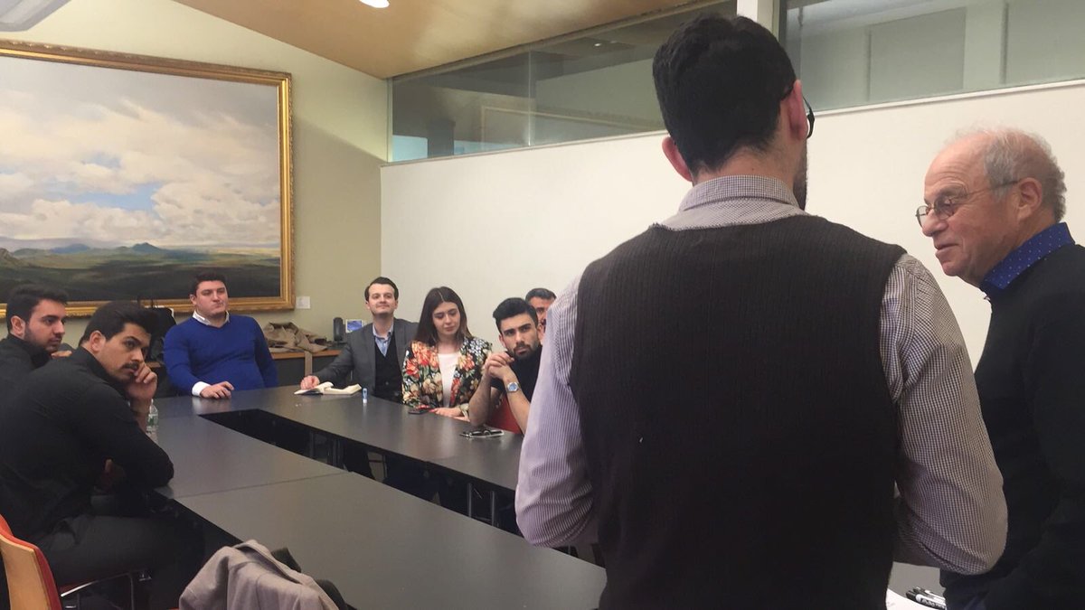 bau_hlo's tweet photo. @bau_hlo ve @bahcesehirsbe tarafından düzenlenen New York-Boston programının bugünkü üçüncü toplantısı New York Üniversitesi’nde Profesör Steven Brams ile devam ediyor. Siyaset Bilimindeki Farklı Metodolojileri ve Oyun Teorisini konuşuyoruz https://t.co/49g8ARFgFm