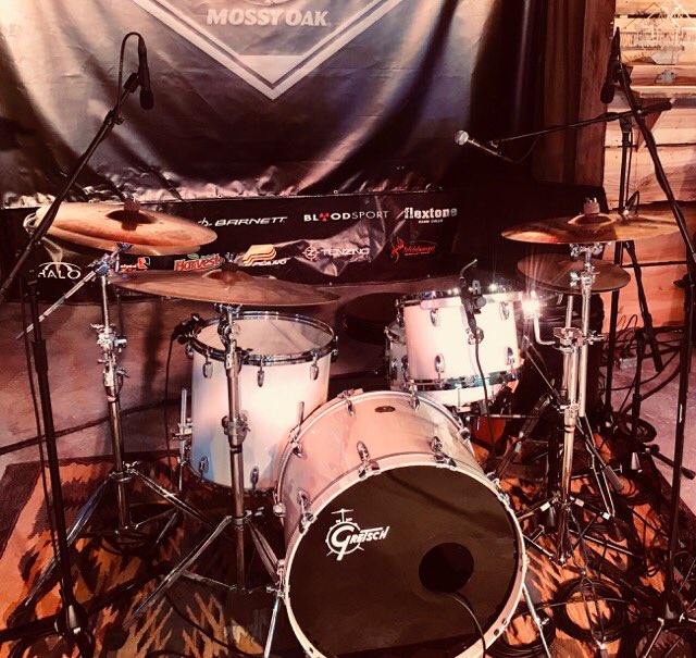 DougFrasure's tweet photo. Lying in wait...again @ashreve_1 @gretschdrums @SABIAN_Cymbals @GibraltarDIY @DaddarioandCo #usacustoms https://t.co/lO7e6GoYsZ