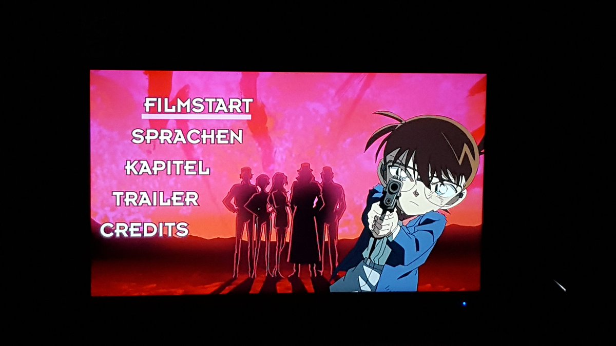 LetsDanika's tweet photo. Alle schauen auf ProSieben Maxx Conan und ich auf DVD, da ich kein Antennen Stecker im TV hab. 😅
#prosiebenmax #dvdabend #detektivconan #kaze https://t.co/UyYfWzmHGV