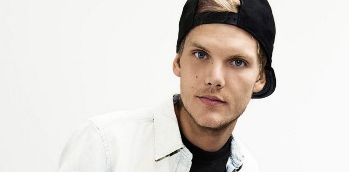 mugrosera's tweet photo. Que en paz descanses, Avicii. https://t.co/rSP3IUz8BV