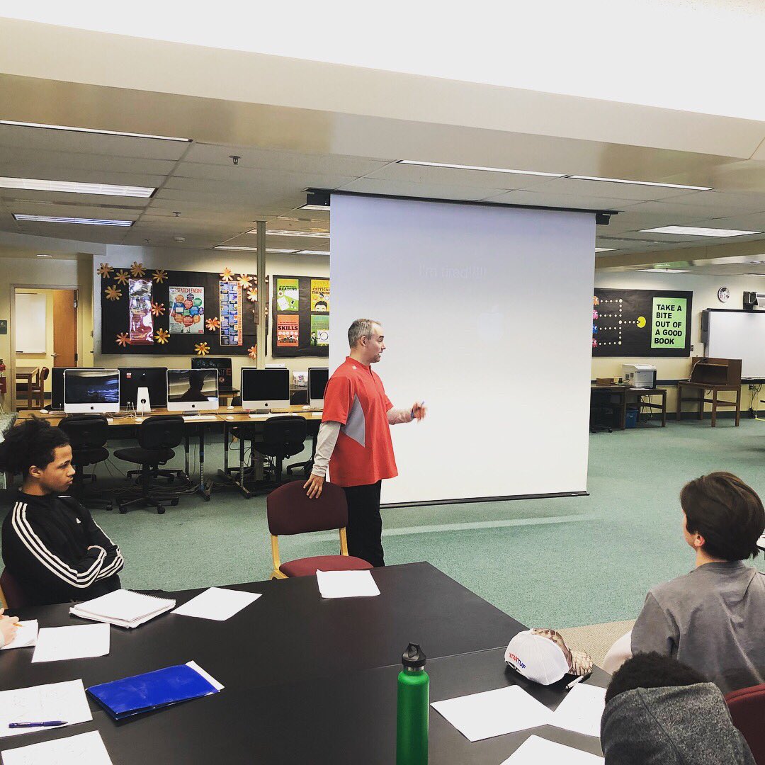 WestValleyBSB's tweet image. Last night the boys took it inside to the classroom to learn advanced cut and relay positioning. #GoPack #GreatestGameOnEarth