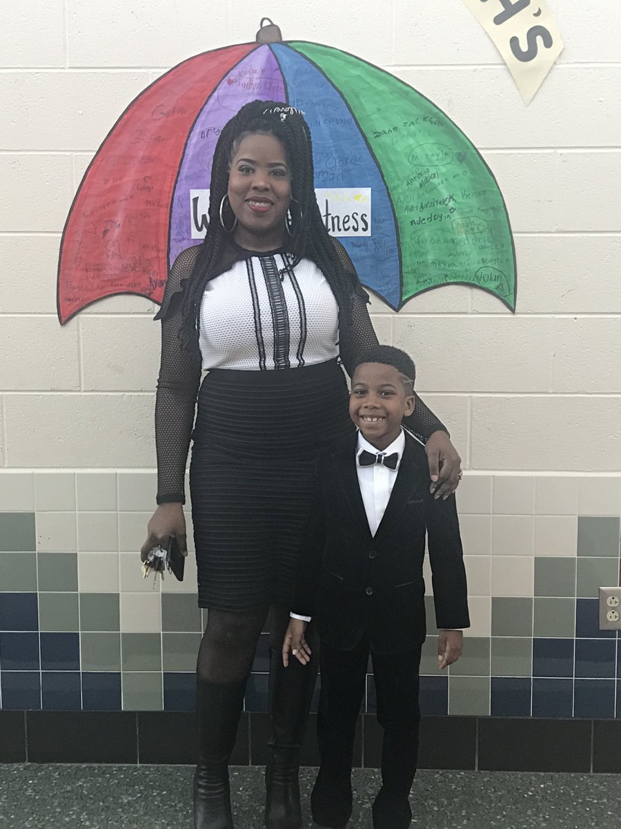mashworth928's tweet photo. Annual Mother/Son Dance sponsored by our outstanding @boespta this evening! Beautiful event! @HolidaySusan @drhelencoley https://t.co/HLDo6TmlEN