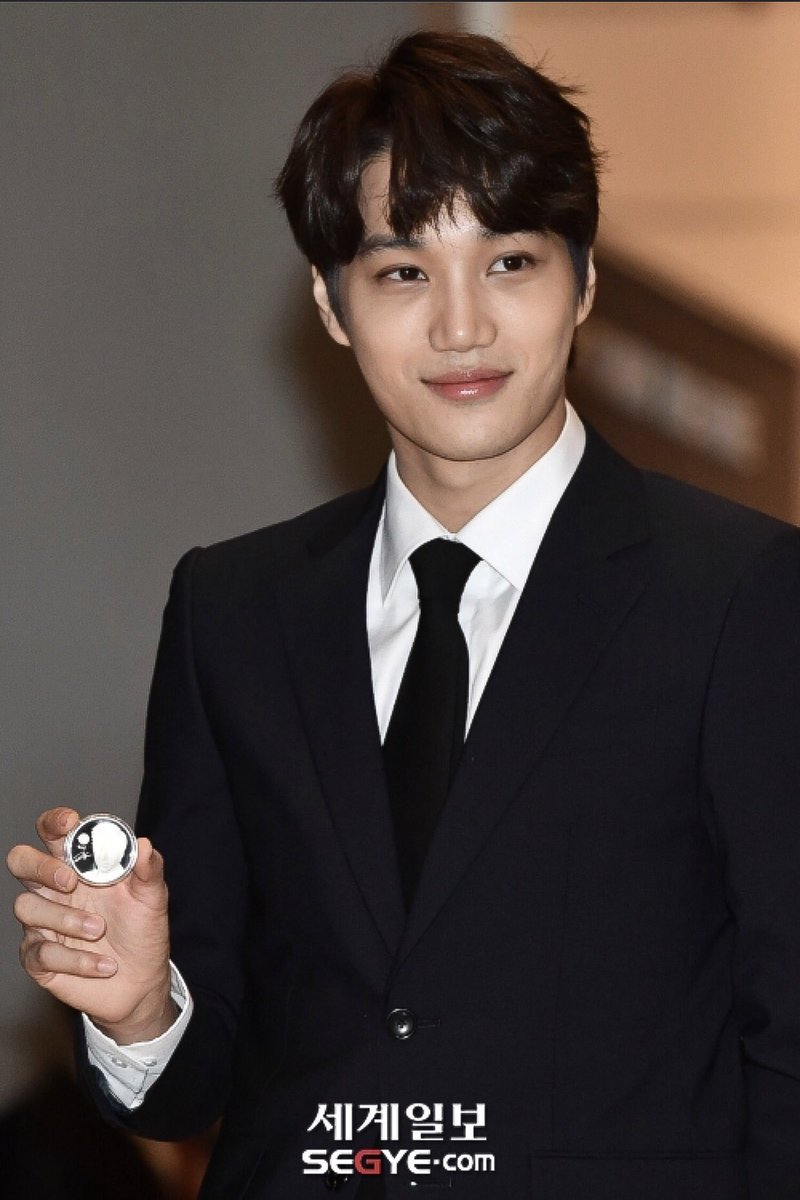 kimjipics's tweet photo. MY LOVE https://t.co/YljXTcbYYM