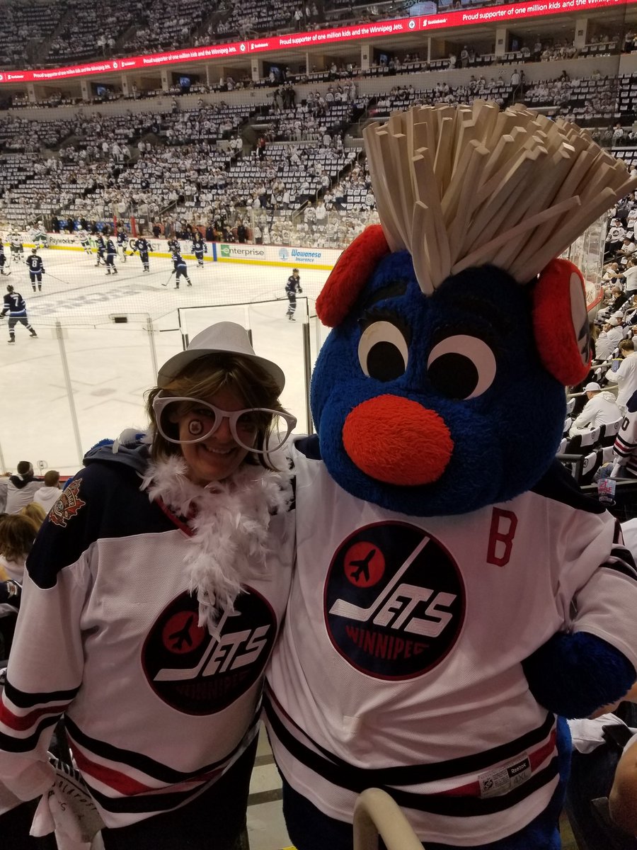 ValParker7's tweet photo. Benny and our @NHLJets 
Game 5 #StanleyCupPlayoffs
#WPGWhiteout #GoJetsGo https://t.co/ls1p4sQtZP