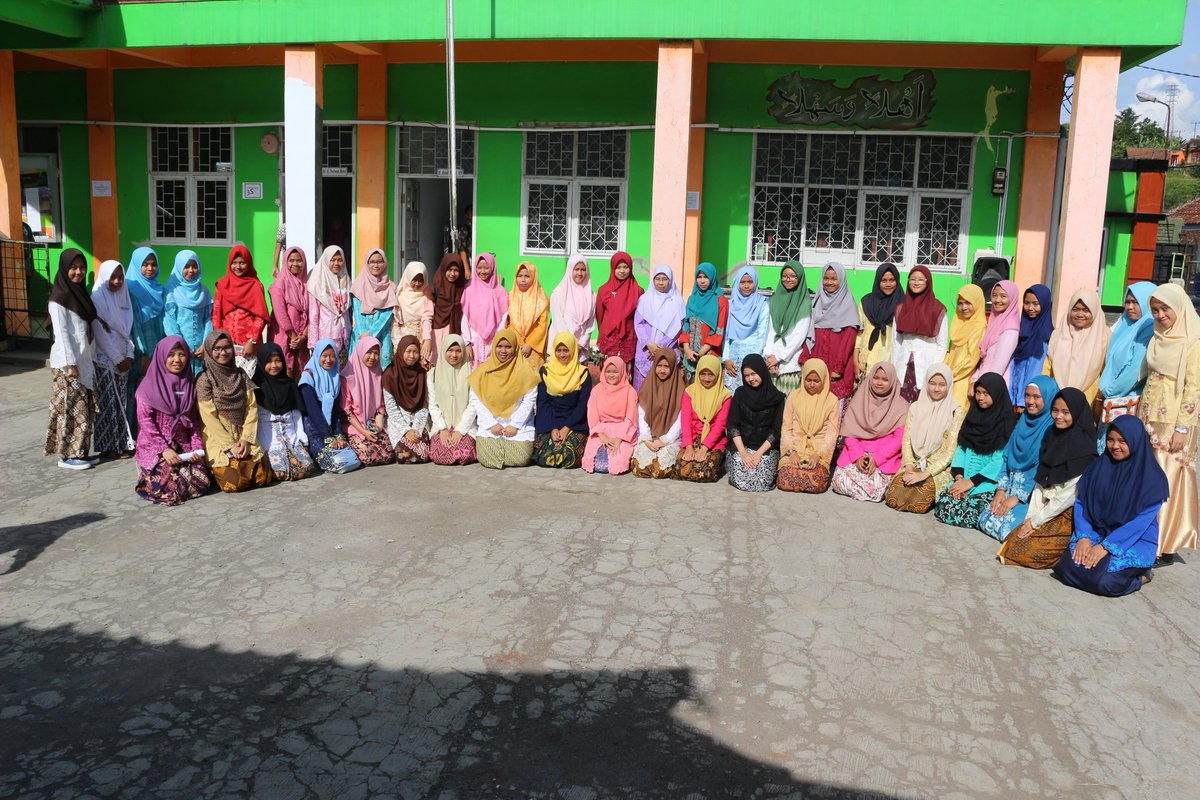 SMA PLUS AL-WAHID tweet media