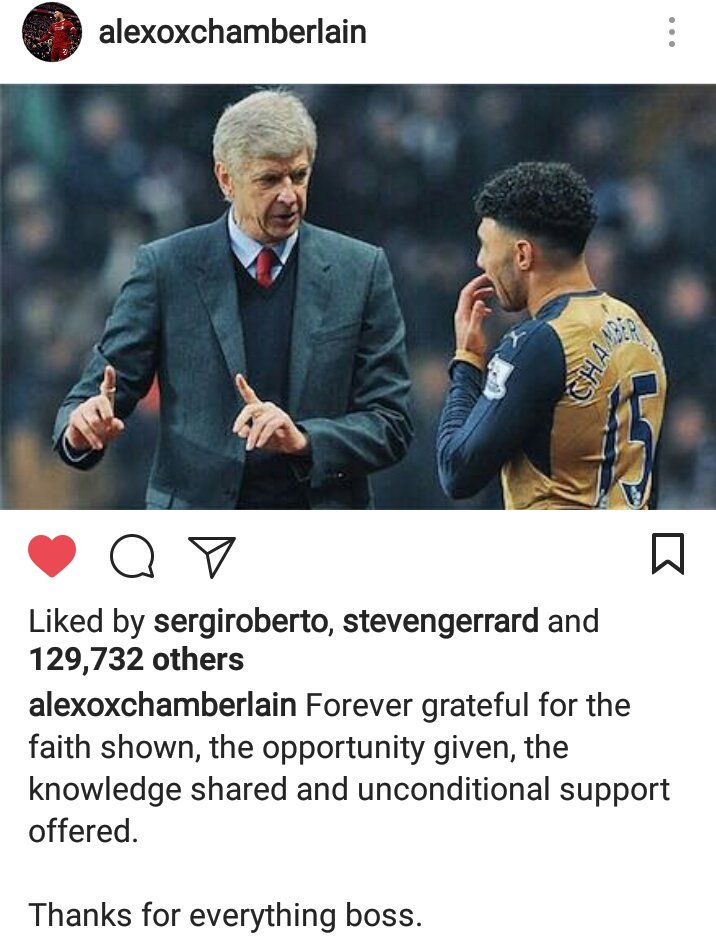 vishal_viru08's tweet photo. Passion that he had for @Arsenal can't be explained in words won trophy's as well as humiliations but he never left #22yearsofinsane dedication and love for arsenal Thank you legend😭 tribute by everyone who played under him shows who he was❤❤on and off the Field!!#onearsene 🙏 https://t.co/Rsxz6ejANb