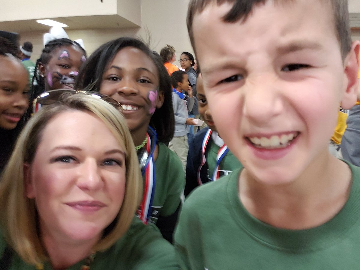 NKlibert's tweet photo. SJBP Honor roll round up today!! Our LPE pelicans had soooooo much fun!! #ignitestjohn @JasonJbeber @jumpinjenn50 https://t.co/gxaG2BvyM0