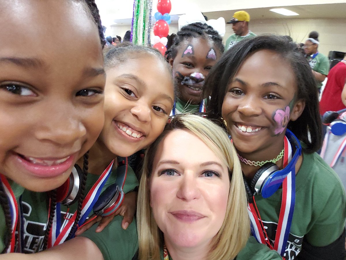 NKlibert's tweet photo. SJBP Honor roll round up today!! Our LPE pelicans had soooooo much fun!! #ignitestjohn @JasonJbeber @jumpinjenn50 https://t.co/gxaG2BvyM0