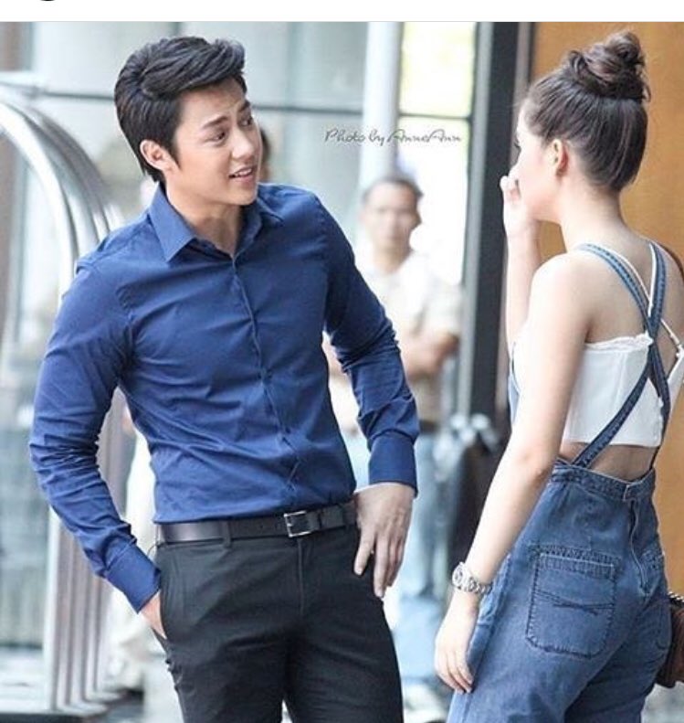 MarkyayaFan's tweet photo. Mr lawyer says you are so beautiful. #Markprin #Mark #urassayas #Yaya #Kluencheewit #Note outside the scenes #just kidding https://t.co/JvF06YtEf5
