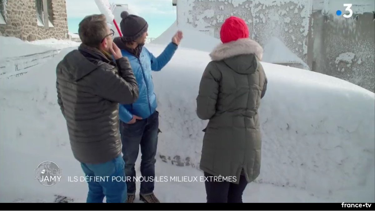 PauGeoNews's tweet photo. Nicolas Bourgeois, Directeur Adjoint du @PicduMidi et ancien étudiant du #MasterDAST de l'@universite_uppa accueille Jamy @gourmaud_jamy & Églantine @Eglantine_EMEYE @lemondedejamy à l'observatoire et au cœur de la #RICE ✨👍@hautespyrenees @ObsMip https://t.co/zNrJBnmKBv