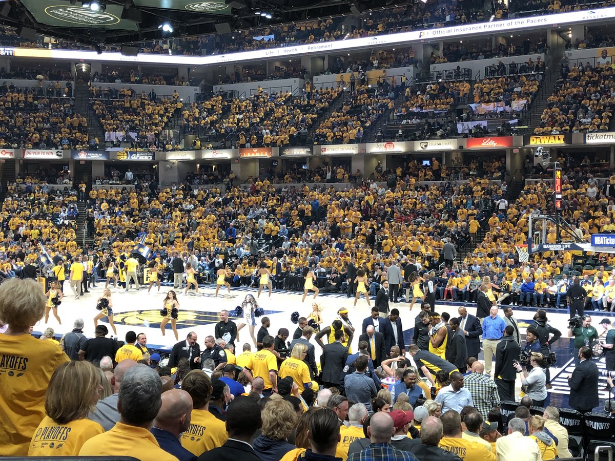 DanielPoneman's tweet image. Where’s Waldo? @Pacers edition. #WheresJàmin? @JaminTheFiend #NBAPlayoffs #BenMoore