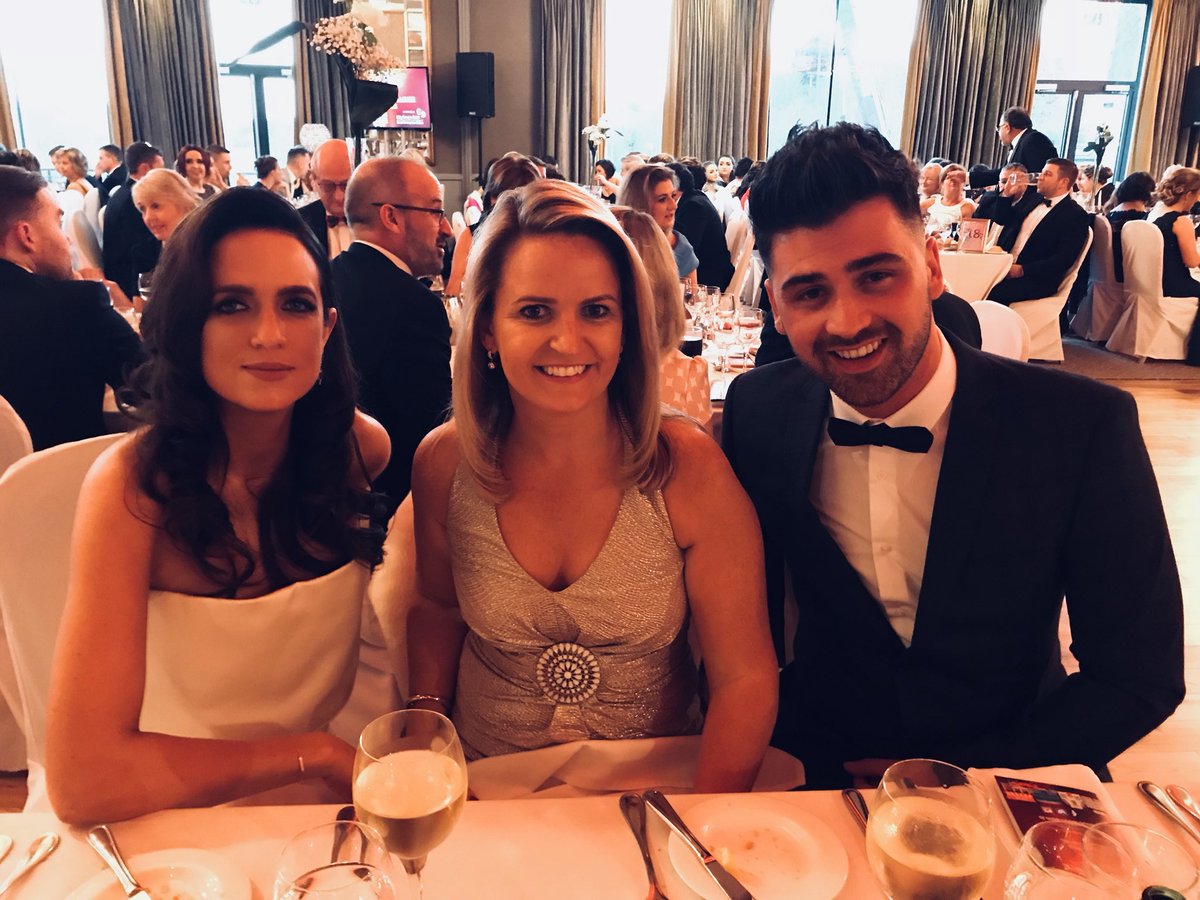 LorHiggins's tweet photo. All set for a great night @SouthEastRadio #awards with @RamonaNicholas  @christieK989 https://t.co/hZYvqbTtTK