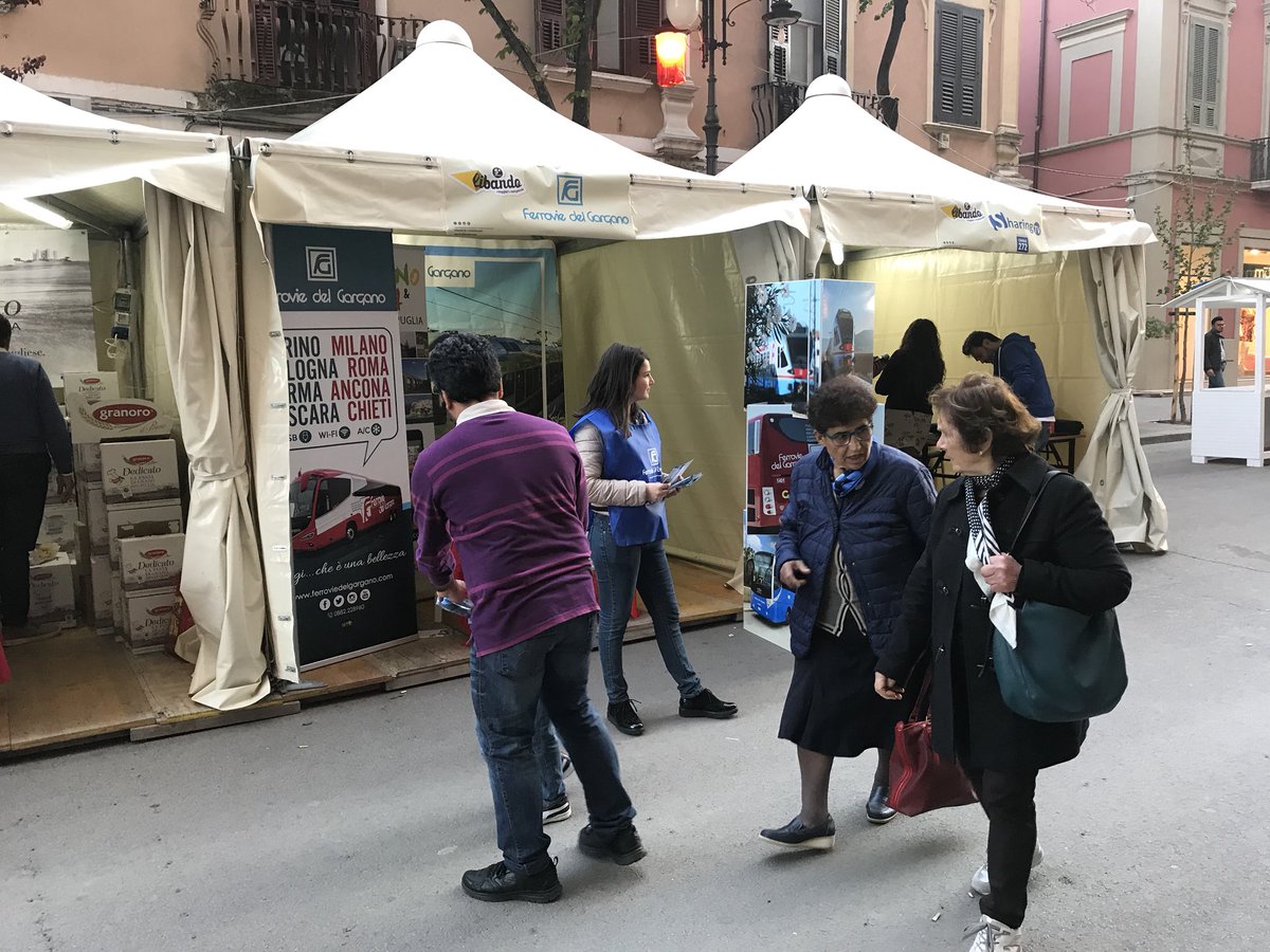 FerGargano's tweet image. Con @FerGargano e @GarganoeDaunia a @libando_fg a #Foggia. Vi aspettiamo al nostro stand
#Libando18