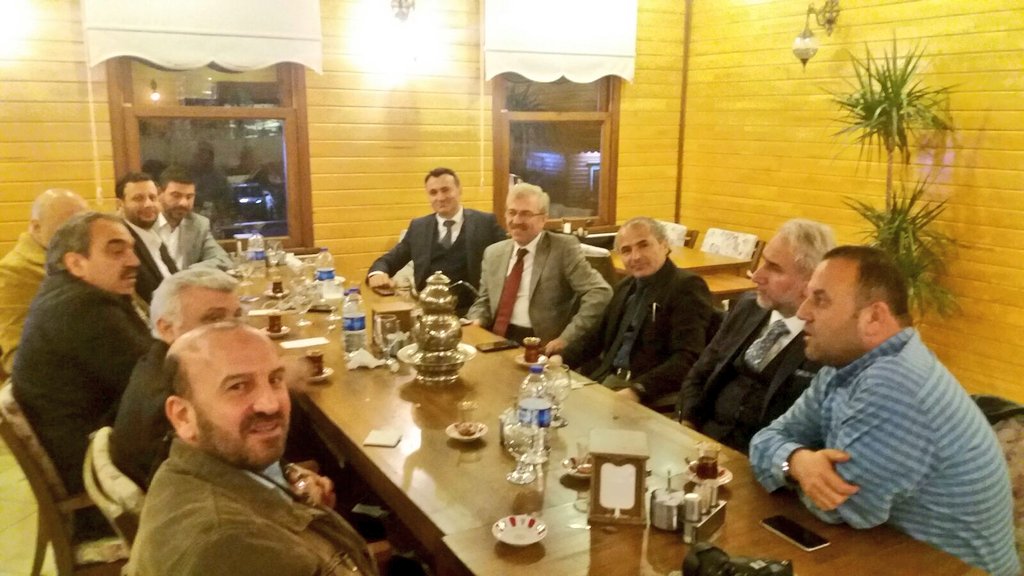 lrfanUren's tweet photo. AK PARTİ KAĞITHANE İLÇE KURUCU BAŞKANIM SEYİT AHMET ÇANDIR'ın AD GÜNÜ DOLAYISIYLA DOSTLARLA MUHABBET GÜZELDİ. BAŞKANIMIZA ALLAH'DAN  HAYIRLI UZUN ÖMÜRLER DİLİYORUZ... 
@rmz_terzi
@ahmedcoskunkose
@lrfanUren
@seyitahmtcandir 
#Dogumgunu
#BasKomutanErdogan ... https://t.co/AiNtPuaX8j