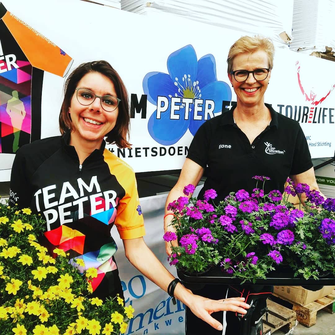 Het was heerlijk zomers weer voor de jaarlijkse plantjesmarkt met als goede doel Team Peter #goededoel #tourforlife #plantjesmarkt #zomerbloeiers #kleurrijk