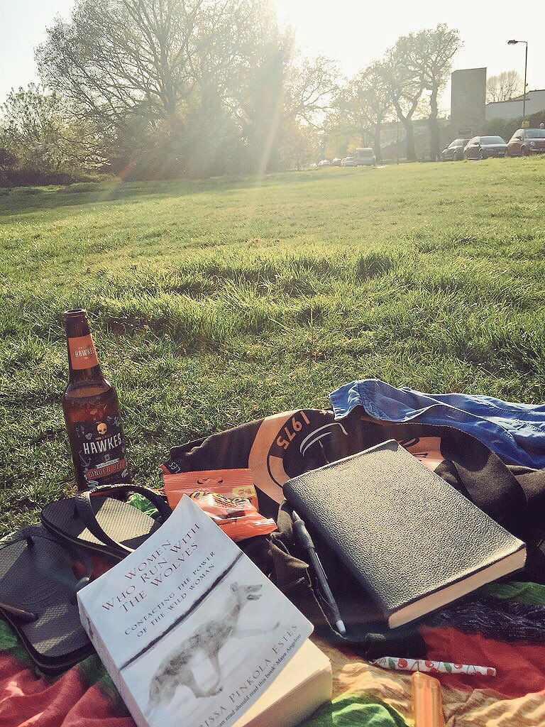 budding_goddess's tweet photo. Having a blessed #420 beautiful books, some ‘tangerine dream’ in the sun and the first album that made me fall in love with @sza easing the pain of a slightly sunburnt soul (but not my neighbours ears/I’m singing along to every single song by an open window) #howcaninot #queen https://t.co/YX0kUwv9Z9