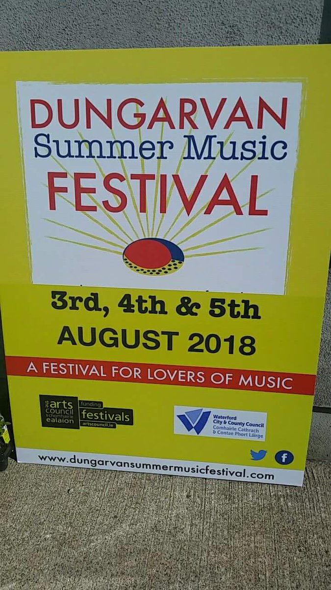 DungarvanFest's tweet photo. Sun shining in Dungarvan @WdFoodFestival Have a great time - come join us in August for Summer Music Festival  #DungarvanFest #WWFOF18 https://t.co/ZNOI0U3q3G