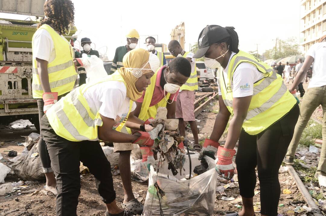jcinyabatech's tweet photo. @Cleanerlagos @VSSanitation @jci_nigeria @WorldCleanupDay @LetsDoitNigeria @lagosstategov @jcinyabatech @jciikeja 
It's all about having a waste free Environment https://t.co/uf8fvIEafk