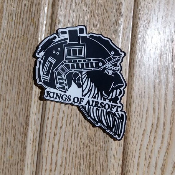 kingofairsoftuk's tweet photo. What's the verdict on our new patch?  https://t.co/yTFF0RPan1 #kingsofairsoft #airsofter #loadout #airsoftuk #airsoft #milsim  #airsoftinternational #airsoftgun #airsoftguns #bbwars #featureairsoft #airsoftworld #airsoftphoto #airsoftobsessed #airsofteam #loveairsoft #ukairsoft https://t.co/9K3txOr3R0