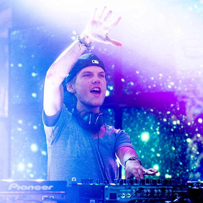 bilio_muydunuz's tweet photo. “One day you’ll leave this world behind, so live a life you will remember.” 

Tim Bergling

#Avicii #RIP https://t.co/uF4DzciXOf