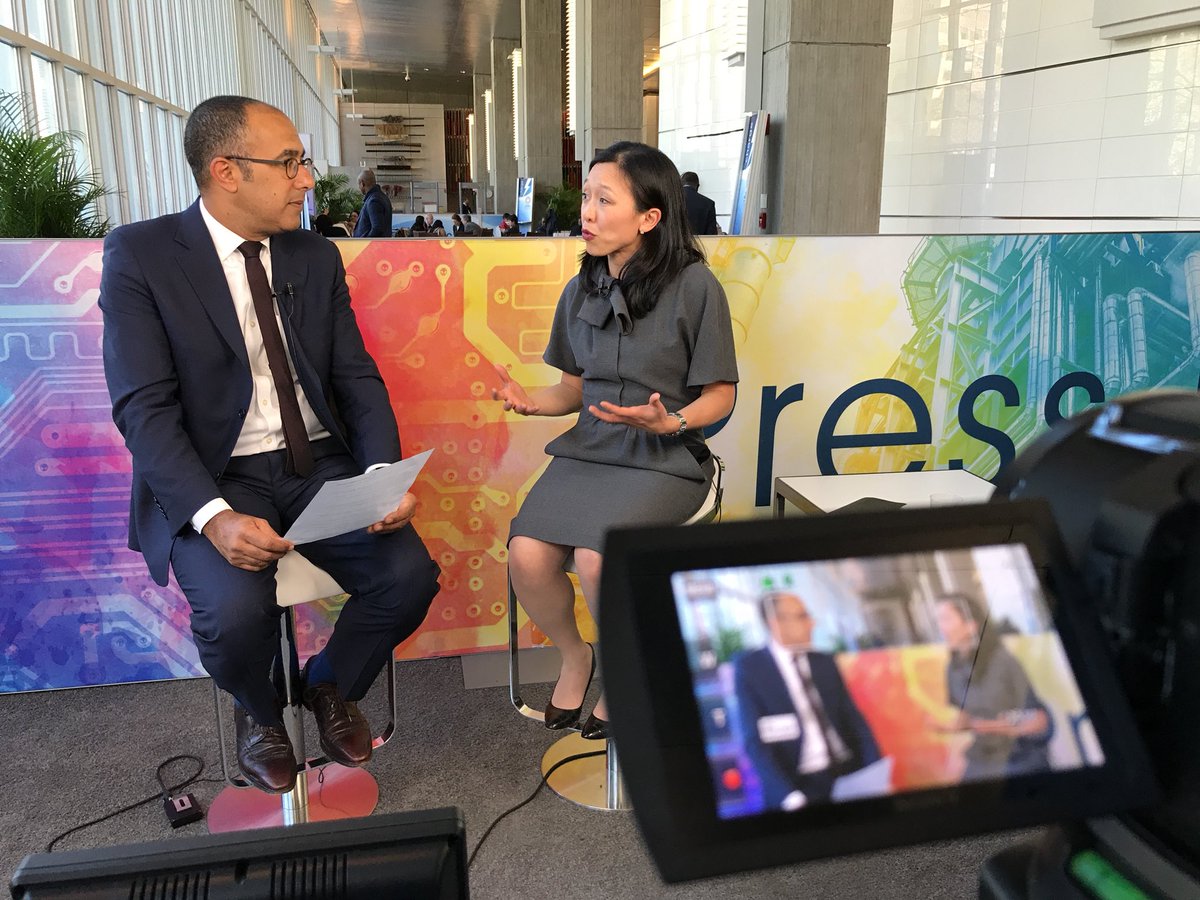 How can we finance the resilient future for our cities? Watch this #WBGMeetings interview with <a href="/SamehNWahba/">Sameh Wahba</a> and <a href="/eyee5/">Liz Yee</a> to find out: facebook.com/worldbank/vide… #ResilienceDialogue