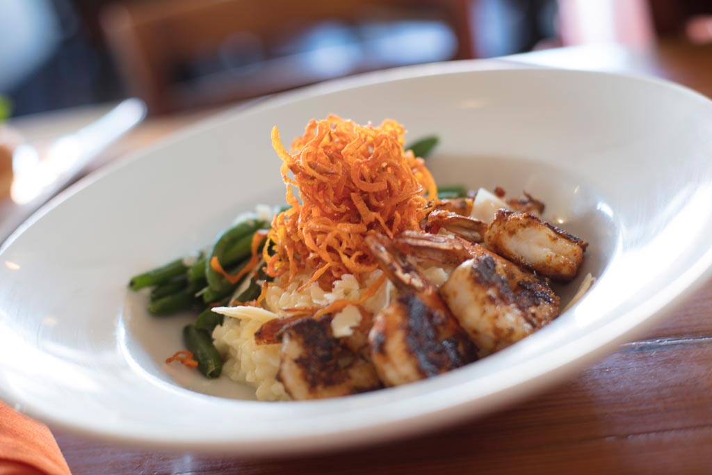 OklahomaMag's tweet photo. This charming cafe is a Paseo District haven for meat-lovers, vegetarians and lovers of local art. https://t.co/4DEPyf7mcg @picassocafe #OKC #paseodistrict https://t.co/uiL1aSfn17
