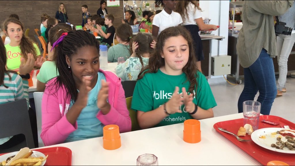 mattkroot's tweet photo. What a great Earth Day! A new recycling program, student demonstrations, and green desserts!!! #EcoSchoolsint #aelincoln https://t.co/3tr9HxgbiQ