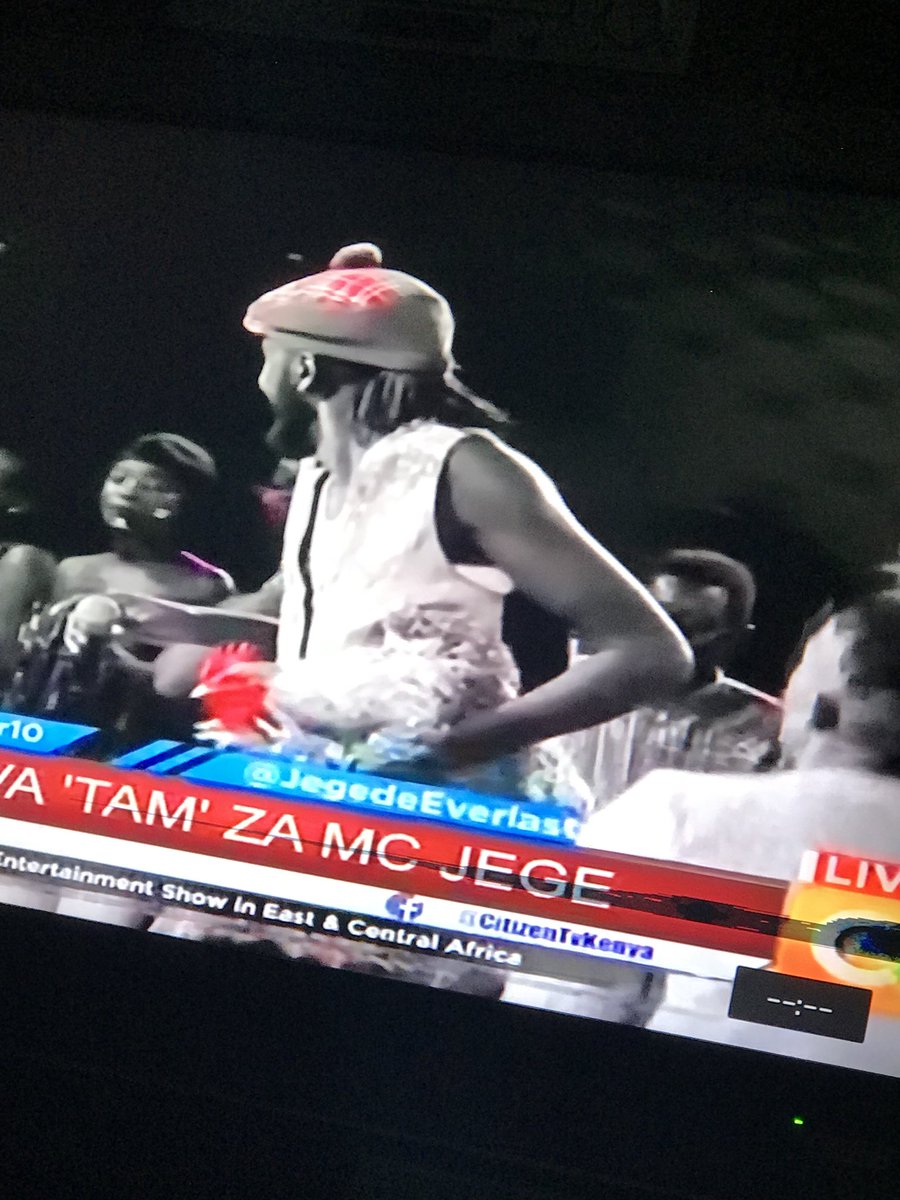WillisRaburu's tweet photo. JEGEDE na snack 😂😂😂😂 #10over10 @Joey_Muthengi @citizentvkenya https://t.co/aCwUstmST0