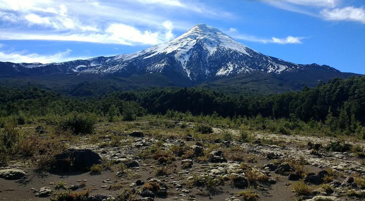 chilegeographic's tweet image. Este #Domingo 22 de Abril no te pierdas: A Prueba de Todo!  #Trekking Bajo la #Lluvia en el #Volcán Osorno - Una experiencia inolvidable. Sur de #Chile #Patagonia #Senderismo #Caminatas # #PuertoVaras #PuertoMontt Cupos limitados!  @Elena_De_Abril Whatsapp +56933086264