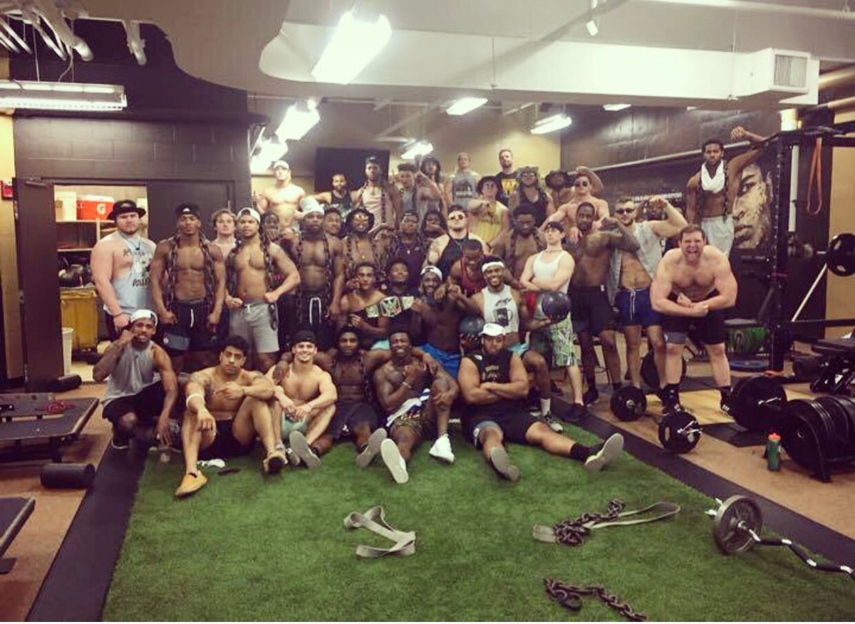CoachTimLester tweet picture