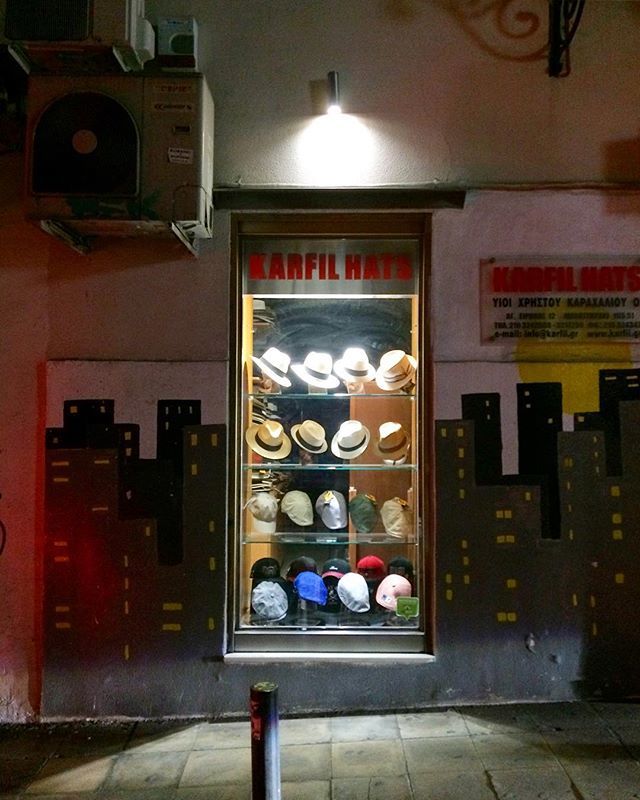 xromajewelry's tweet photo. Midnight hat shopping #athens #athensbynight #myathens #mycity #downtown #urbanwalk #nighturbanwalk #cityneversleeps #hats #panamahat #shopwindow #streetart #streetartaddicted #athensvoice #athensvibe #athensview #thisisathens #lifeinathens #streetphotography #ihaveathingfor… https://t.co/HOmHshOzOJ