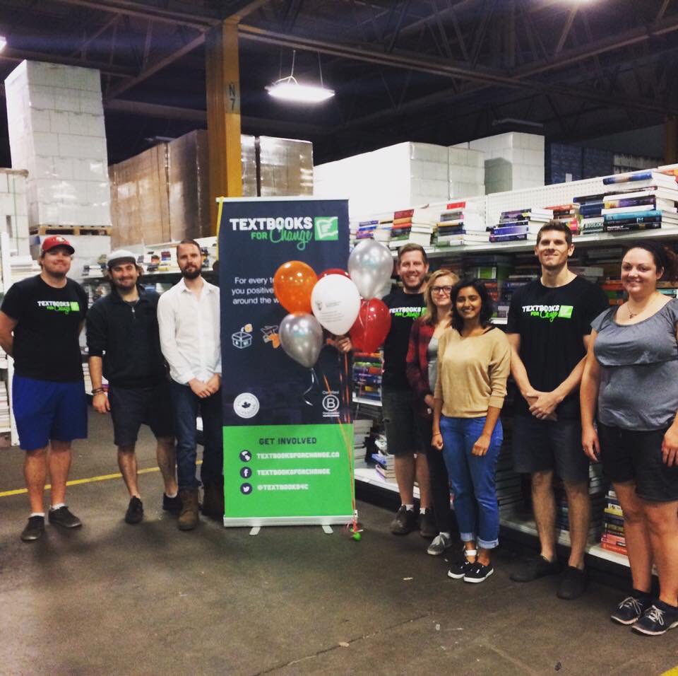 Teamwork makes the dream work. 💚 
This AMAZING team is ready to collect and process nearly 50,000 textbooks over the next few weeks. 
Bring it on‼️ 
📚📚📚 #GOTEAM #Socialimpact #Books 📚📚📚