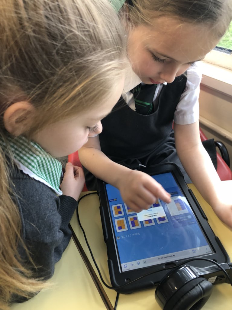 MrsJaMurphy's tweet photo. Some consolidation of our symmetry learning this week! @LawmuirPS #ictfun https://t.co/OeyGyA6qiL