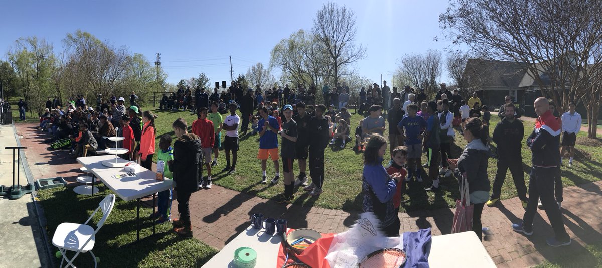 JTCCtennis's tweet photo. Huge crowd ready to watch @FTiafoe and Fenty battle! #Exhibition #FrenchOpenPrep #GoChamps #TrustYourTraining #JTCC https://t.co/45foaPyQww
