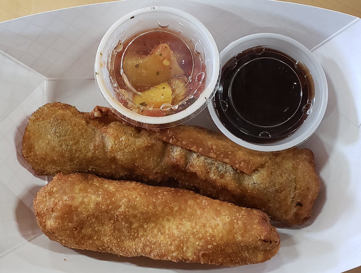 depict_media's tweet photo. Had to get some delicious #lumpias from the #FoodTruck @LumpiaPalooza at @NitroJoes #ProjectNitro! #Local #ICTEvents https://t.co/DMyUK5GEsP