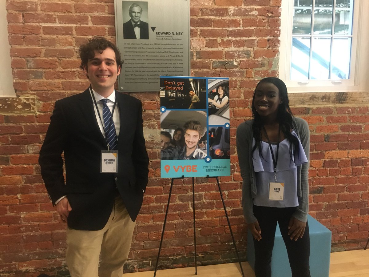 IlnickiStudios's tweet photo. Josh got on the poster #posterized #vcudemoday @VCUInnovate @VCUdaVinci https://t.co/udGfYoqOEE