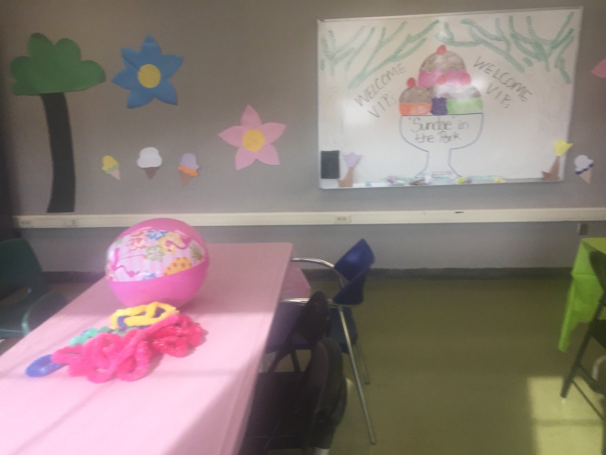 CYKC_EHS's tweet photo. Some snap shots from today's VIP lounge. The Sundae in the Park themed VIP lounge was a reward for students who increased their attendance and reached their behavior goals. #makebetterhappen https://t.co/gjSBMwdDsw