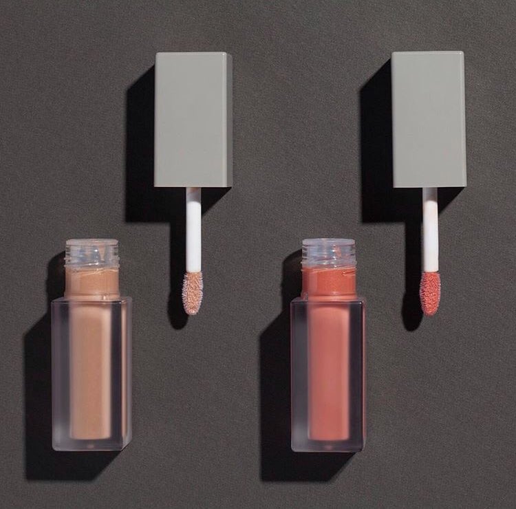 Both glosses are SOLD OUT!! You can still get them in the #KKWXMARIO bundle: kkwbeauty.com/products/kkw-x… https://t.co/SQEDmvazeV