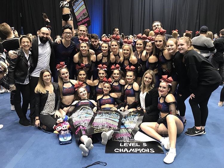 Today we feature <a href="/VAS_Cheer/">Vancouver All Stars</a> Blackout (IO6) and <a href="/LegacyAllstarz/">Legacy Allstarz</a> Titanium (IOSC5)! Both teams are heading to worlds with PP bids! Be on the lookout for these two teams at worlds! Good luck Blackout and Titanium 🇨🇦 cacheerupdates.weebly.com/2018-worlds-te…