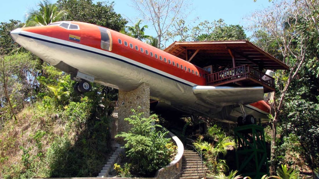 CNN's tweet photo. What happens to planes when they retire? https://t.co/icZlUVJby4 https://t.co/VXTCUi9U6J